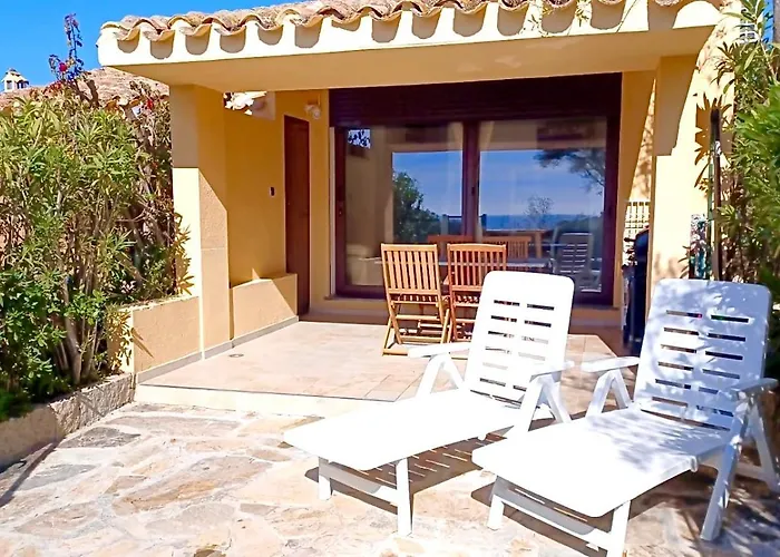 Semesterbostad Dimora Simius *