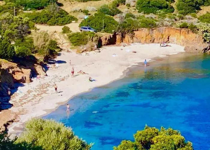 Dimora Simius Semesterbostad *